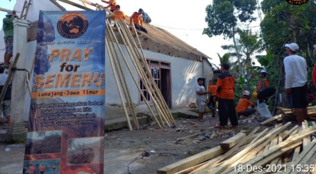 UAR Lanjutkan Bakti Sosial ke Pos-Pos Pengungsi Dampak Erupsi Gunung Semeru