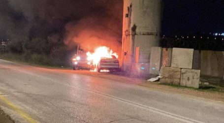 Warga Palestina Tabrakkan Mobilnya pada Pos Militer Israel