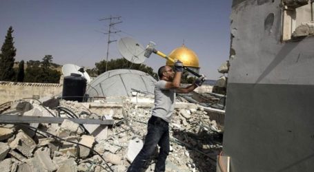 Takut Didenda Israel, Warga Palestina Terpaksa Hancurkan Rumahnya Sendiri
