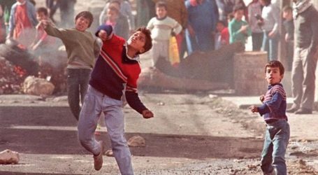 Catatan Perlawanan 34 Tahun Intifadah Batu