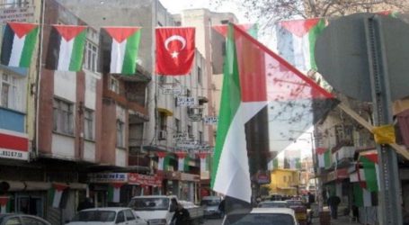 Aliansi Mahasiswa dan Pemuda di Turki Gelar Aksi Solidaritas Untuk Tahanan Palestina