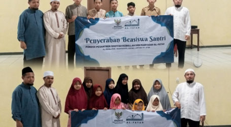 Sebanyak 14 Santri Berprestasi Ponpes Al-Fatah Lampung Terima Beasiswa BAZNAS