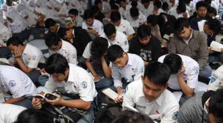Program Pengembangan Budaya Literasi di SMA Alfa Centauri Bandung