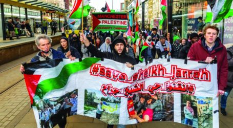Pendukung Palestina di Manchester Dukung Sheikh Jarrah