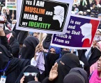 Berlin akan Izinkan Guru Muslim Kenakan Hijab
