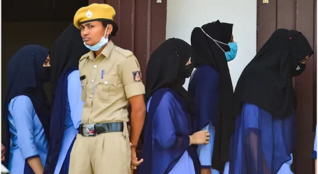 Advokat Senior: Mahasiswi Muslim  di India Selatan Dipaksa Memilih Iman atau Pendidikan