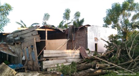 Angin Kencang Disertai Hujan Lebat Rusak 39 Rumah Warga Bantaeng