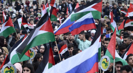 Menhan Rusia: 16.000 “Sukarelawan” Timur Tengah Siap Berperang di Ukraina