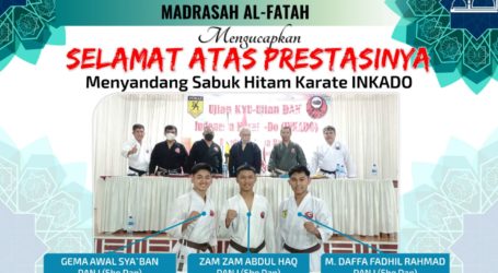 Tiga Santri Ponpes Al-Fatah Lampung Lulus Ujian Karate Kenaikan Sabuk Hitam