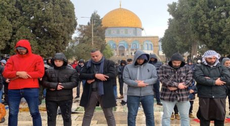 30.000 Jamaah Shalat Jumat di Masjidil Aqsa