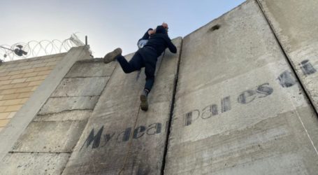 Nekad Naik ke Tembok Apartheid Demi Sholat Jumat di Masjidil Aqsa