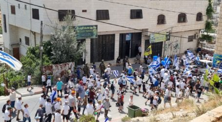 Pemukim Israel Lanjutkan Pawai Provokatif di Wilayah Pendudukan