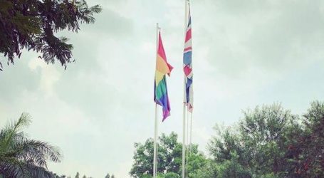 Kedubes Inggris Kibarkan Bendera LGBT, Muhammadiyah: Itu Bukan Hak Asasi Manusia
