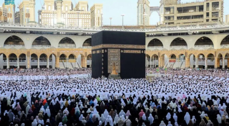 Pertama Kali Sejak Pendemi, Shalat Idul Fitri di Makkah dan Madinah Kembali Penuh