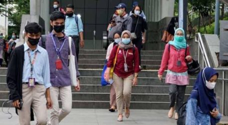 Presiden Joko Widodo: Dilonggarkan Kebijakan Pemakaian Masker Di Luar Ruangan
