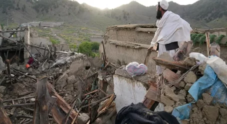Pejabat Kesehatan Afghanistan Peringatkan Wabah Penyakit di Antara Korban Gempa
