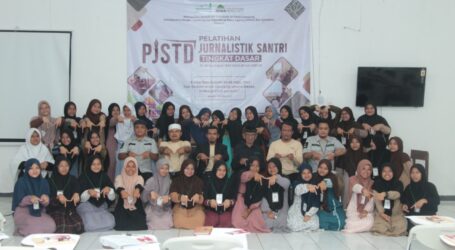 MINA Biro Sumatera Gelar Pelatihan Jurnalistik bagi Santri Al-Fatah Lampung