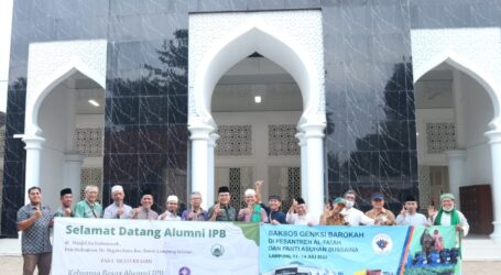 Keluarga Alumni IPB Selenggarakan Baksos di Masjid An-Nubuwwah, Lampung