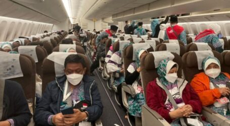 Alami Kendala Teknis, Penerbangan Pesawat Jamaah Haji Indonesia Ditunda