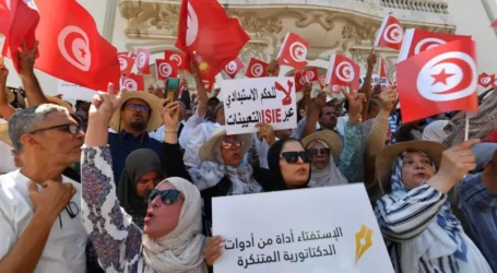Warga Tunisia Boikot Referendum, Tolak Konstitusi Presiden Saied
