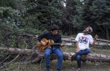 Seniman Kashmir Suarakan Protes Lewat Lagu