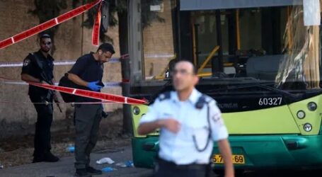 Sopir Bus Israel Terluka Parah dalam Serangan Penikaman