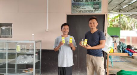 Tak Tamat SD, Pria Asal Lombok Hasilkan VCO 10 Ton Per Bulan. Bagian Dua (Oleh: Nur Ikhwan Abadi)