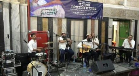 Pemukim Yahudi Nodai Masjid Ibrahimi Dengan Pentas Musik