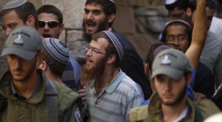 Pemukim Israel Lemparkan Batu ke Kendaraan Palestina di Timur Nablus