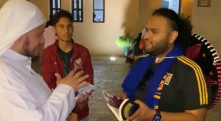 Piala Dunia: Seorang Suporter Meksiko Masuk Islam di Qatar