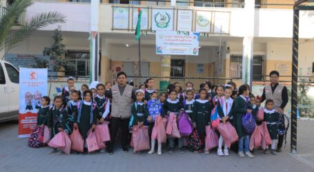 MER-C Distribusikan 500 Paket Perlengkapan Sekolah untuk Anak Gaza