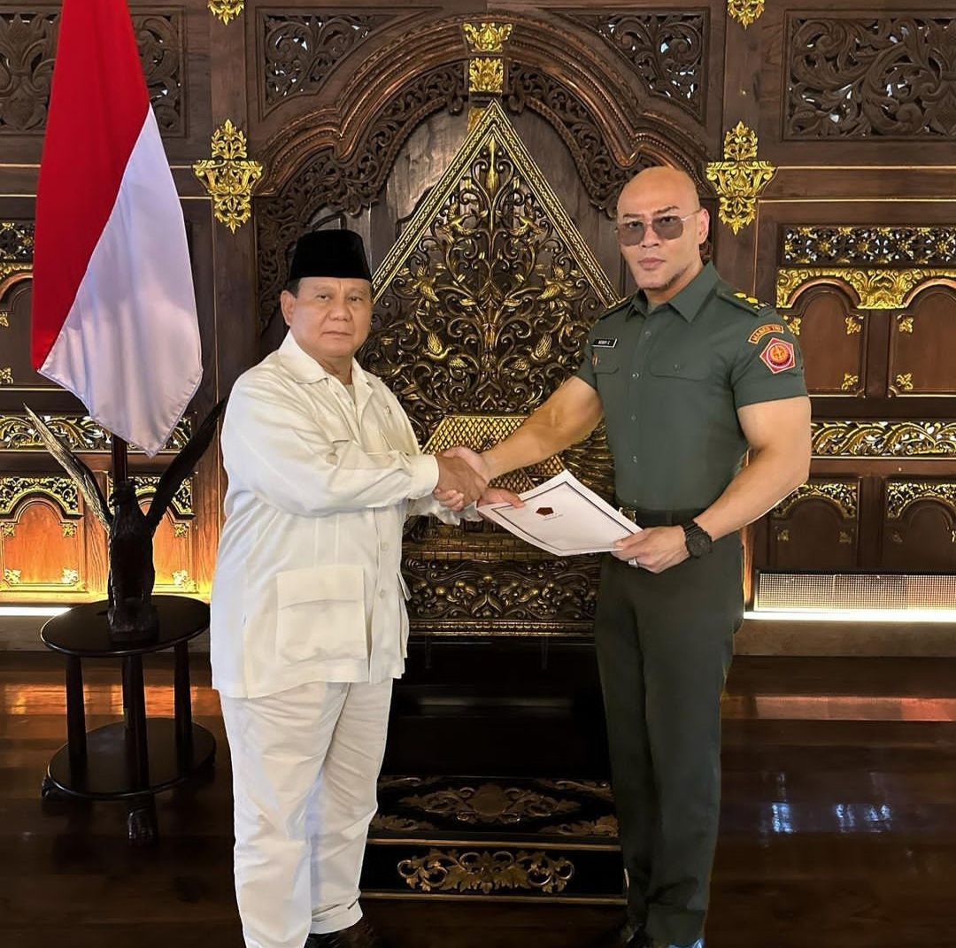 Deddy Corbuzier Terima Pangkat Letkol Tituler TNI AD