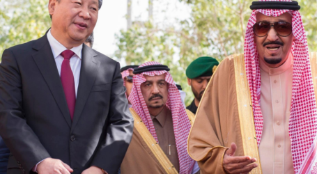 Presiden China Bertemu dengan para Pemimpin Negara Arab di Saudi
