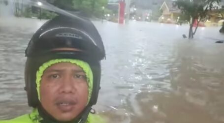 Hujan Deras Semalaman, Banjir Kepung Kota Semarang