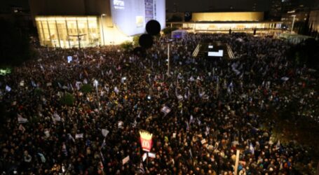 Ratusan Ribu Warga Israel Demo Pemerintahan Netanyahu
