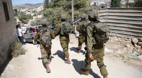 Pasukan Pendudukan Israel Tangkap Dua Bersaudara Palestina di Qalqilya