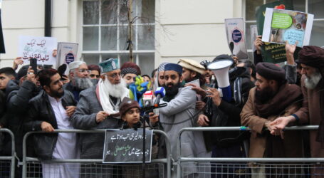Muslim di London Gelar Aksi Protes Pembakaran Al Quran