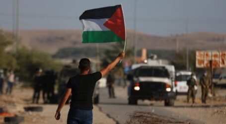 Aksi Rutin Warga Palestina Tolak Permukiman Ilegal di Tepi Barat Buat Tentara Israel Kerepotan
