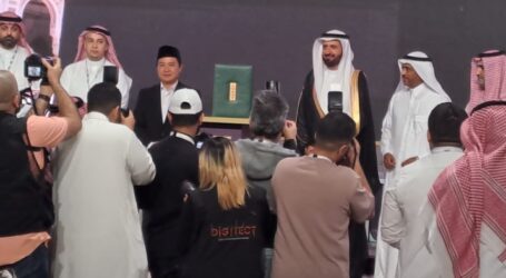 Tangani Haji dengan Baik, Indonesia Mendapat Penghargaan dari Menteri Saudi