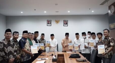 Ikatan Khatib Indonesia DMI Luncurkan Majalah JUMAT KITA