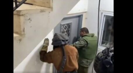 Polisi Pendudukan Israel Segel Rumah Keluarga Khairi Alqam untuk Dihancurkan