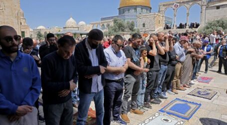 75.000 Jamaah Shalat Jumat di Masjid Al-Aqsa