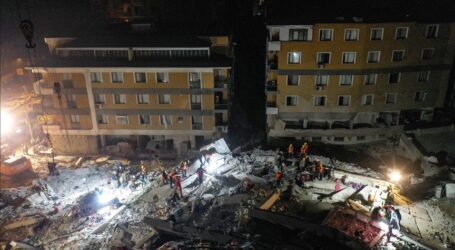 Korban Gempa Turkiye Selamat setelah Tujuh Hari Terperangkap Reruntuhan