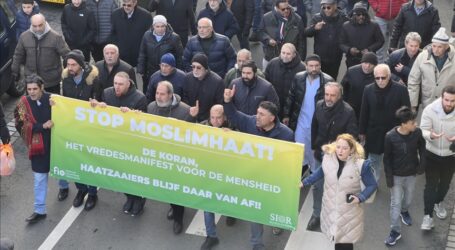 Muslim di Belanda Gelar Aksi Protes Penodaan Al Quran