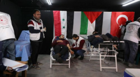 Warga Palestina Galang Donasi untuk Korban Gempa di Turkiye, Suriah