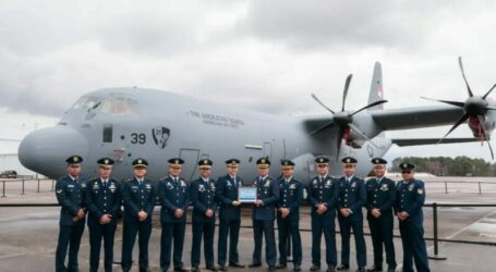 TNI Angkatan Udara Terima Pesawat Super Hercules C-130J-30