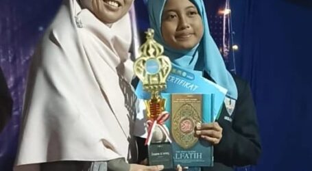 Siswa Sekolah Cendekia BAZNAS Raih Juara Smanell Islamic Competition 2023