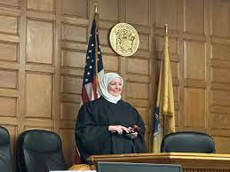 Nadia Kahf Terpilih Jadi Hakim Berhijab Pertama di Pengadilan AS