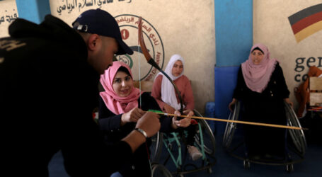 Pemanah di Gaza Inisiatif Ajari Memanah Orang Diamputasi