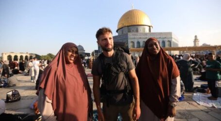 Seorang Pemuda Muslim Prancis Jalan Kaki dari Negaranya ke Masjid Al-Aqsa